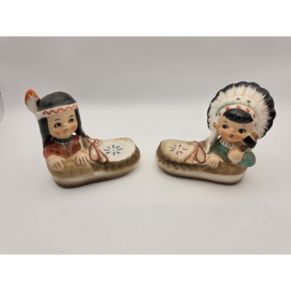 Inarco Japan Ceramic Native American Boy & Girl Moccasin Salt & Pepper Shakers